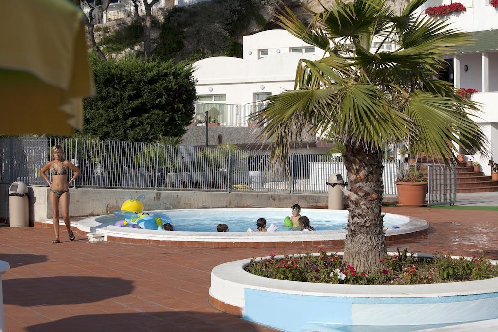 Morcavallo Hotel & Wellness Peschici Exterior photo