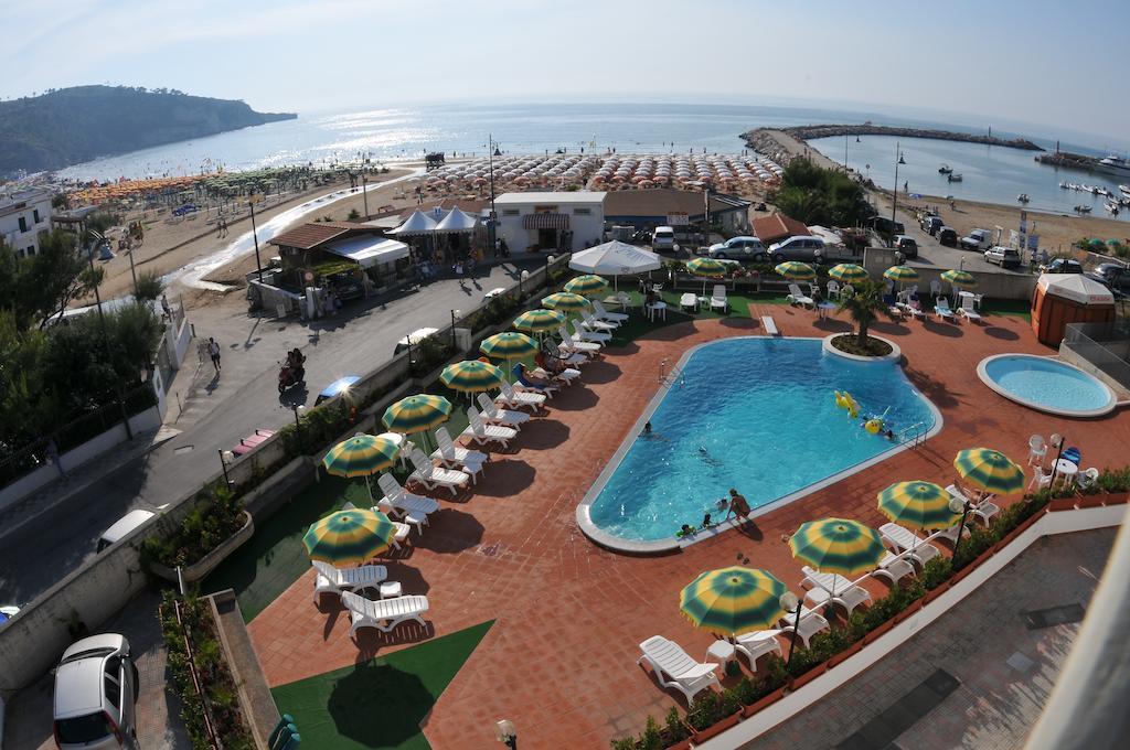 Morcavallo Hotel & Wellness Peschici Exterior photo