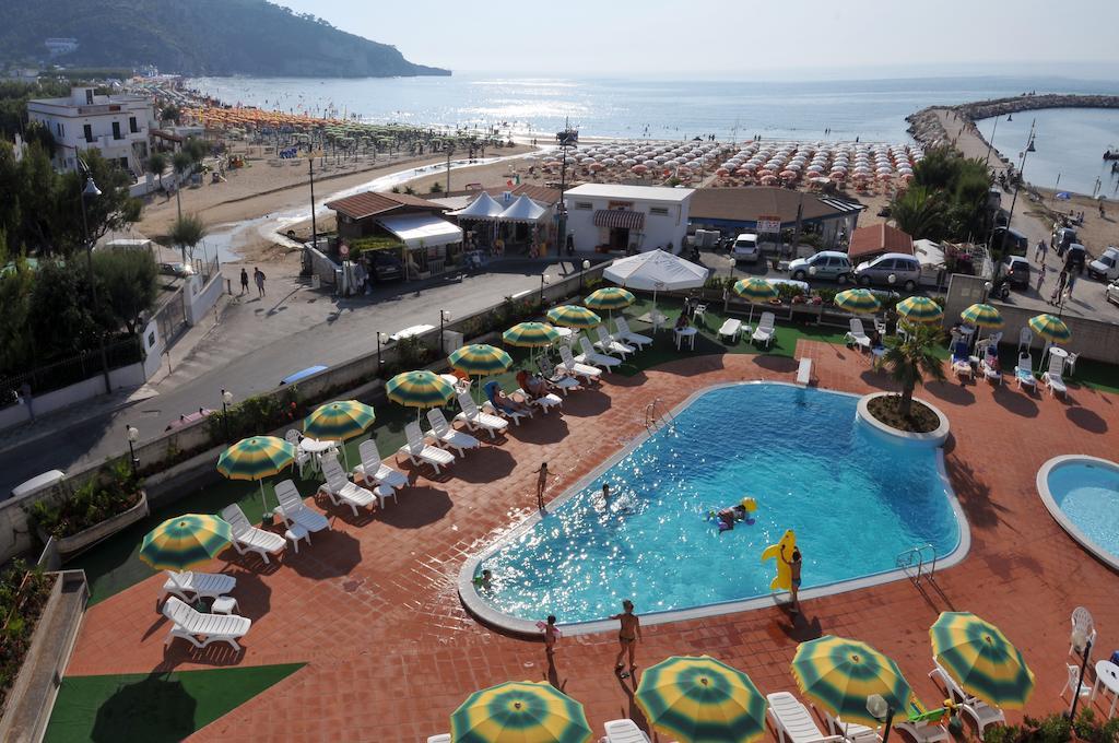 Morcavallo Hotel & Wellness Peschici Exterior photo